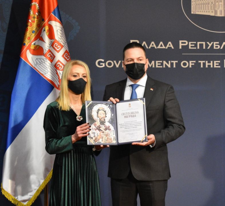 Blazenka Trivuncic a re&ccedil;u le Prix Saint Sava